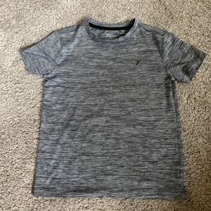 Old Navy active GoDry T shirt
